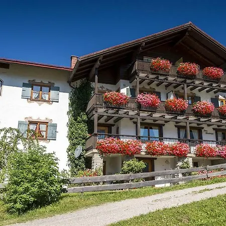 Gaestehaus Wineberger 4*