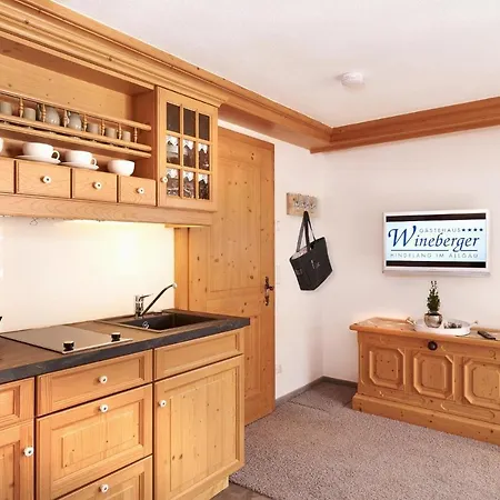 Gaestehaus Wineberger 4*